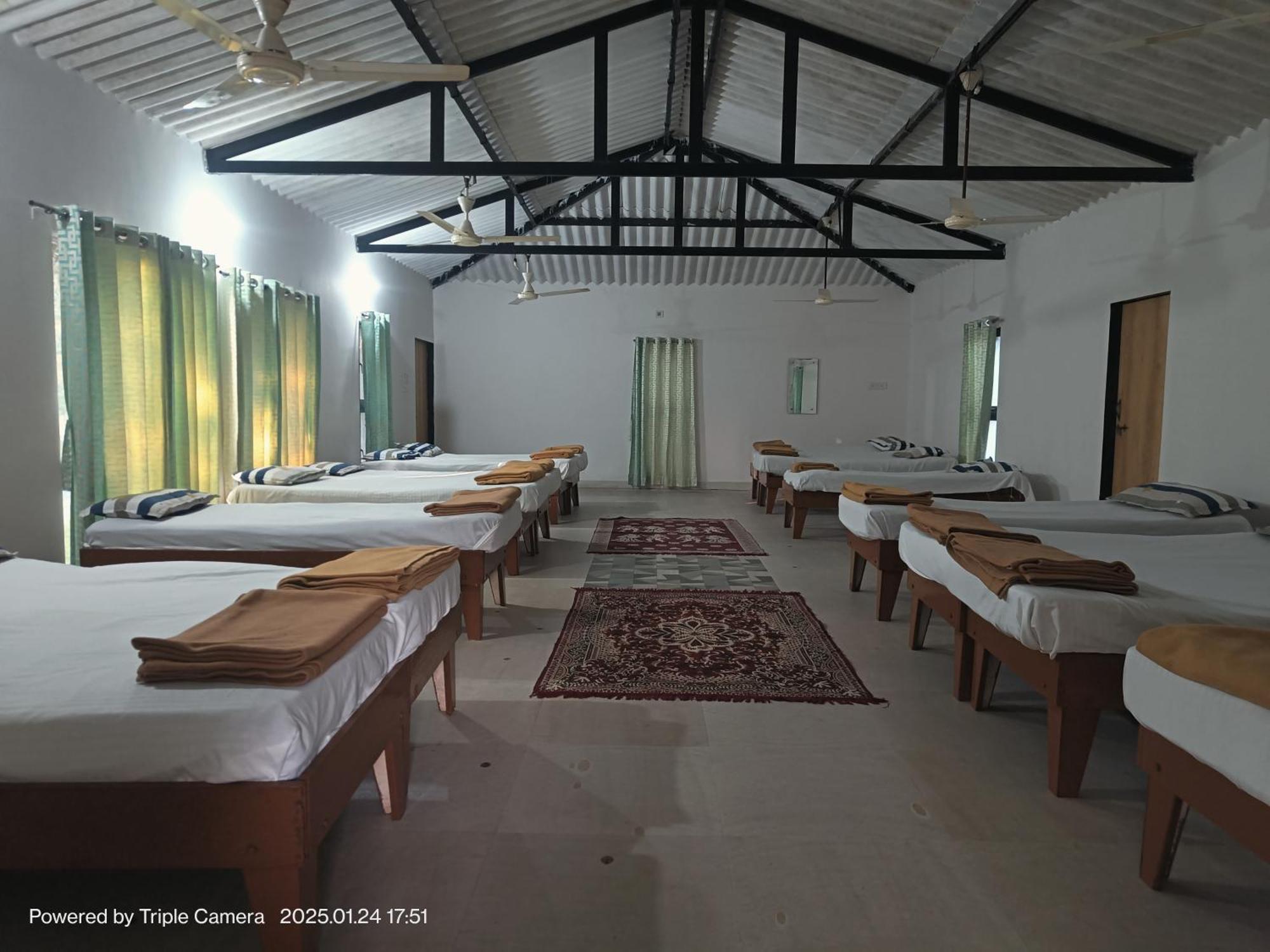 Gir County Resort Sasan Gir Chambre photo