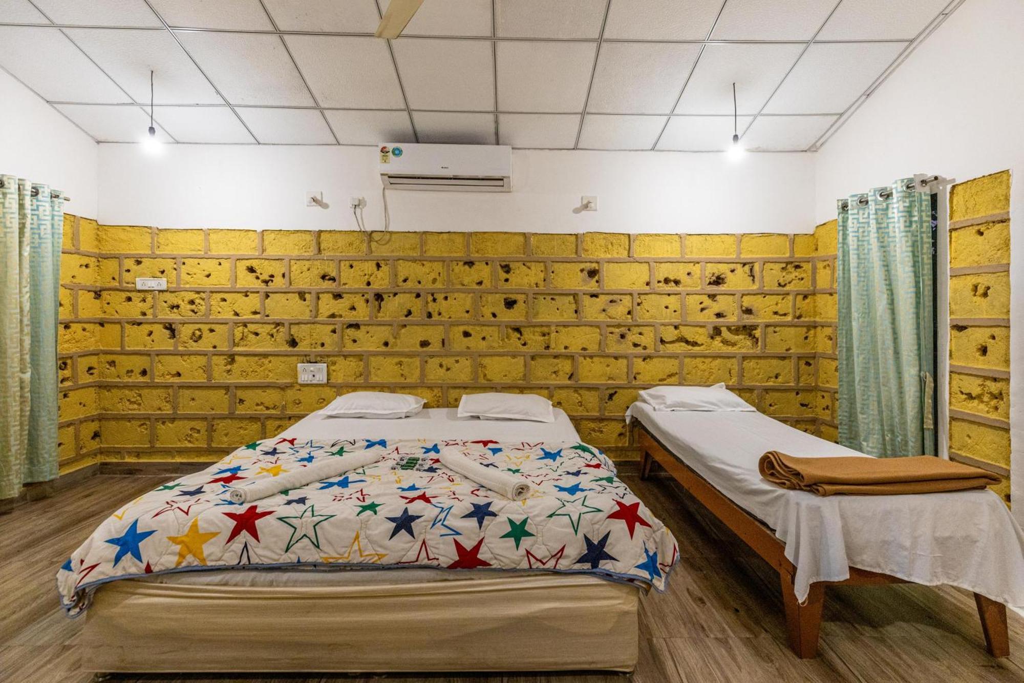 Gir County Resort Sasan Gir Chambre photo